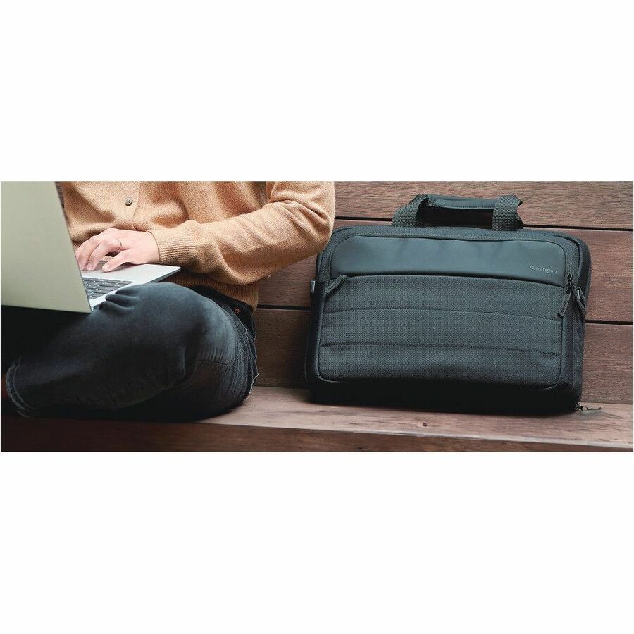 Kensington Carrying Case for 16" Notebook - Black K60390WW